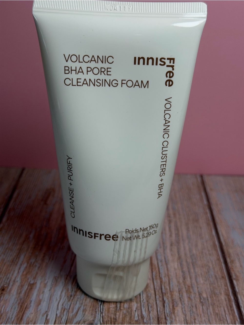 innisfree Volcanic BHA Pore Cleansing Foam - Cream